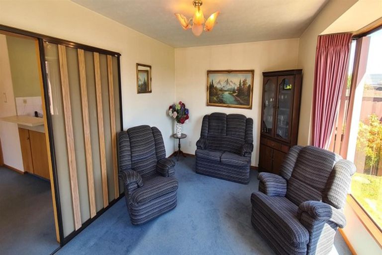 Photo of property in 1/16 Dumfries Drive, Hei Hei, Christchurch, 8042