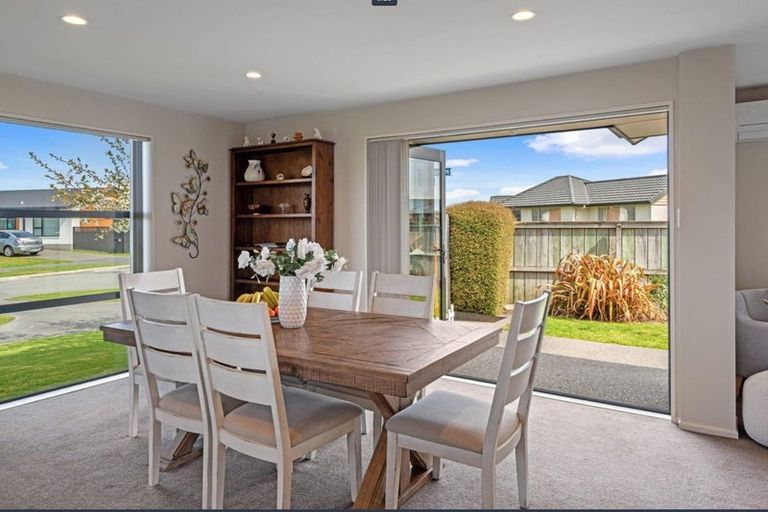 Photo of property in 2 Flaxon Place, Burwood, Christchurch, 8083