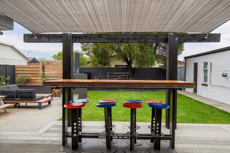 Photo of property in 42 Brandon Street, Alexandra, 9320