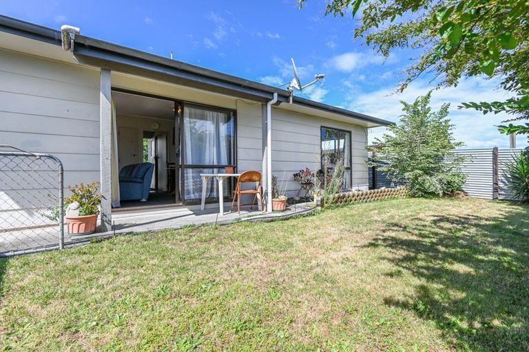Photo of property in 319 Flaxmere Avenue, Flaxmere, Hastings, 4120