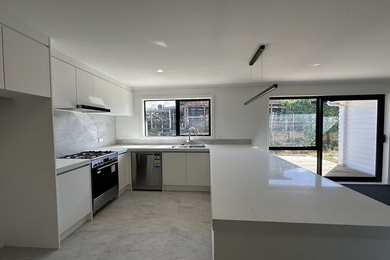 Photo of property in 9b Kukari Close, Flagstaff, Hamilton, 3210