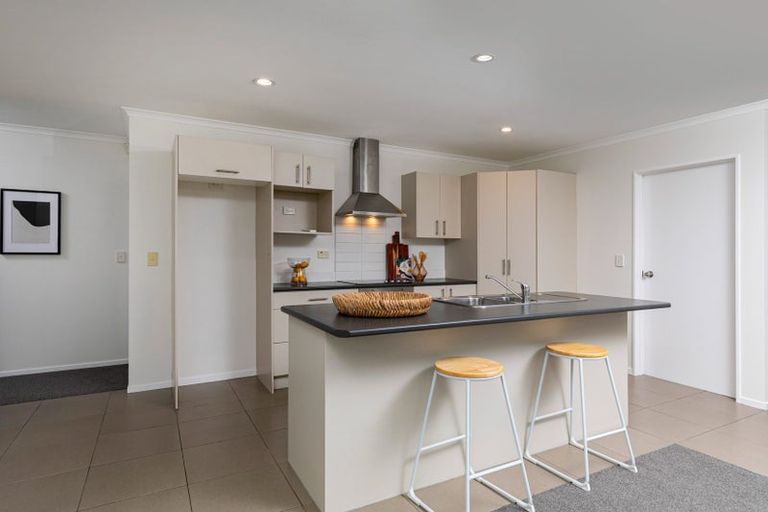 Photo of property in 9 Bonny Crescent, Massey, Auckland, 0614