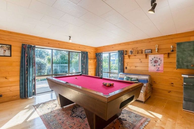 Photo of property in 6 Frimley Terrace, Waikanae Beach, Waikanae, 5036