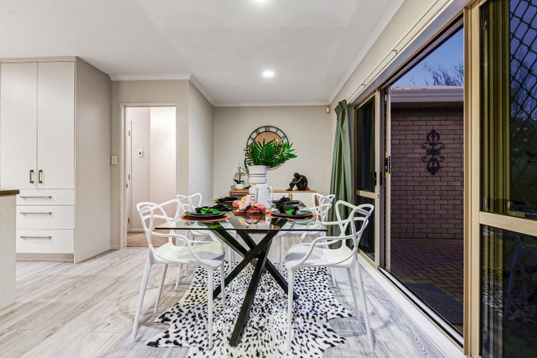 Photo of property in 22 Caversham Drive, Rototuna, Hamilton, 3210