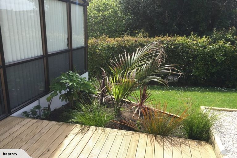 Photo of property in 94 Stanley Road, Glenfield, Auckland, 0629