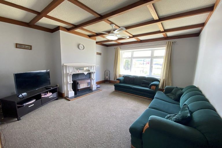 Photo of property in 3 Taradale Road, Marewa, Napier, 4110