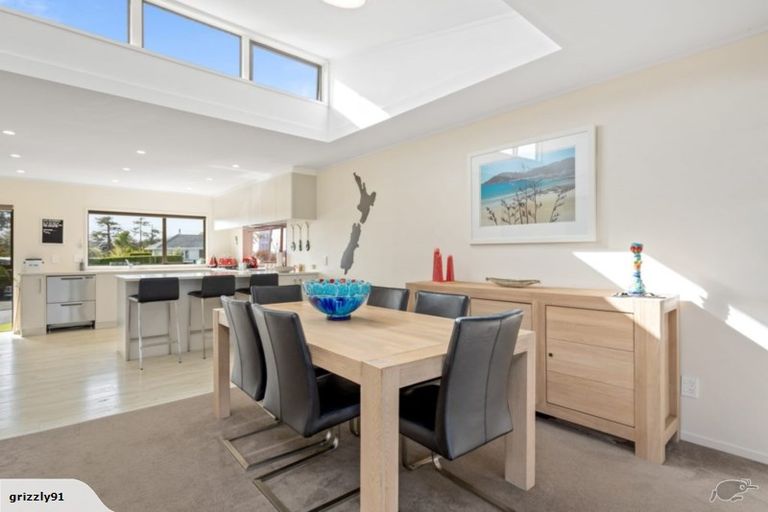 Photo of property in 2/38 Walter Street, Hauraki, Auckland, 0622