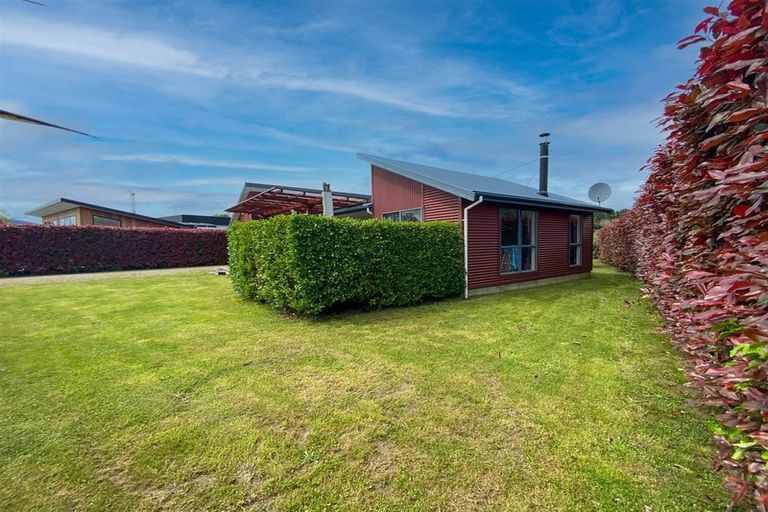 Photo of property in 103 Cashmere Bay Road, Moana, 7875