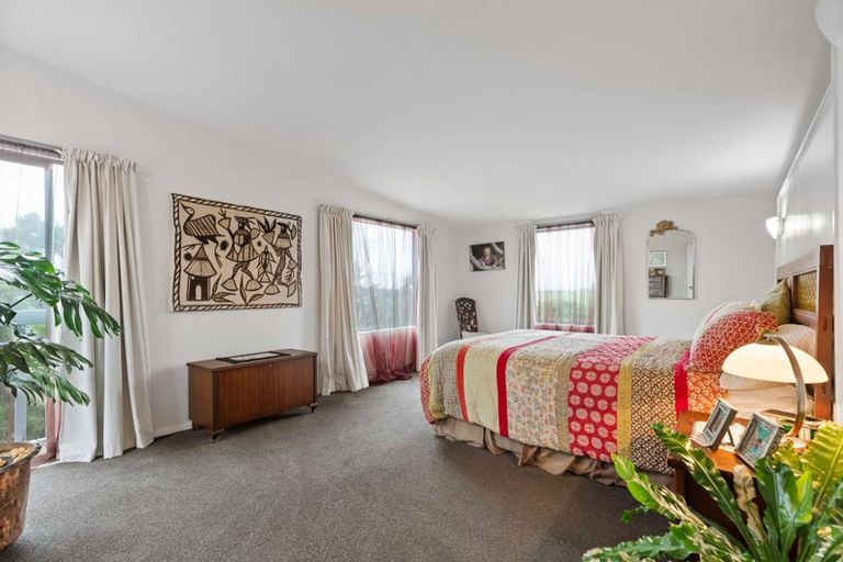 Photo of property in 261 Taurangaruru Road, Karioitahi, Waiuku, 2683