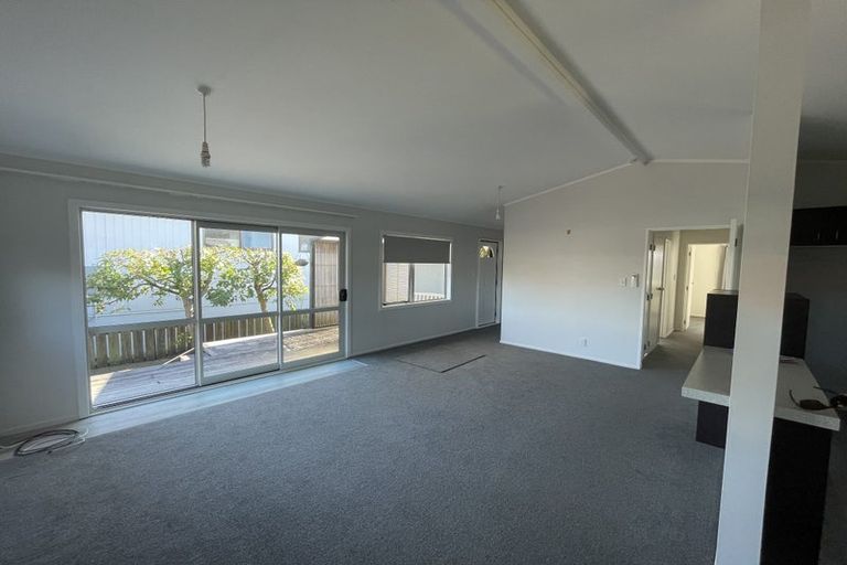 Photo of property in 2/18 Holsworthy Road, Lower Vogeltown, New Plymouth, 4310