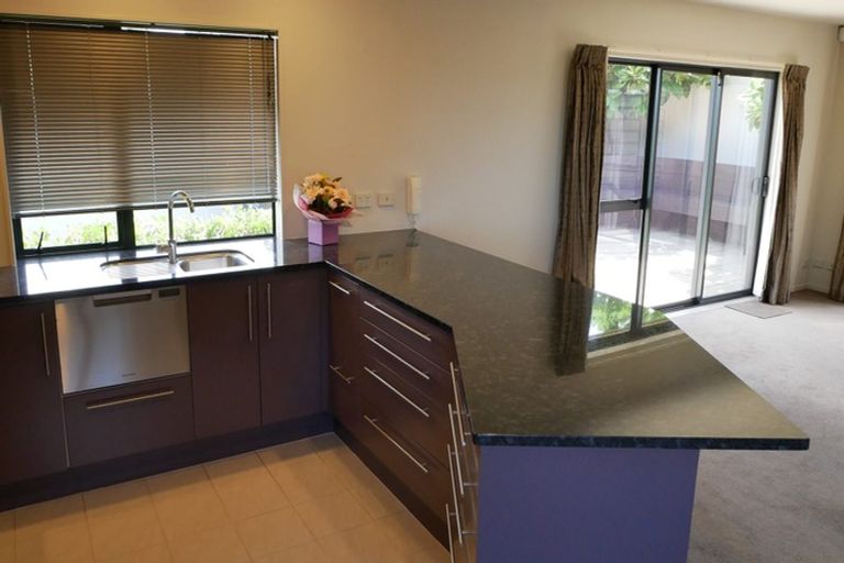 Photo of property in 43 Bleakhouse Road, Howick, Auckland, 2014