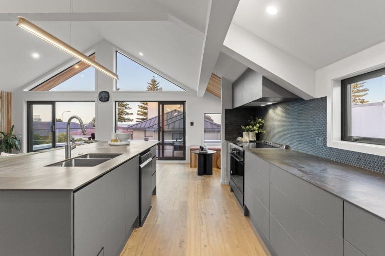 Photo of property in 56b Marine Parade, Mount Maunganui, 3116