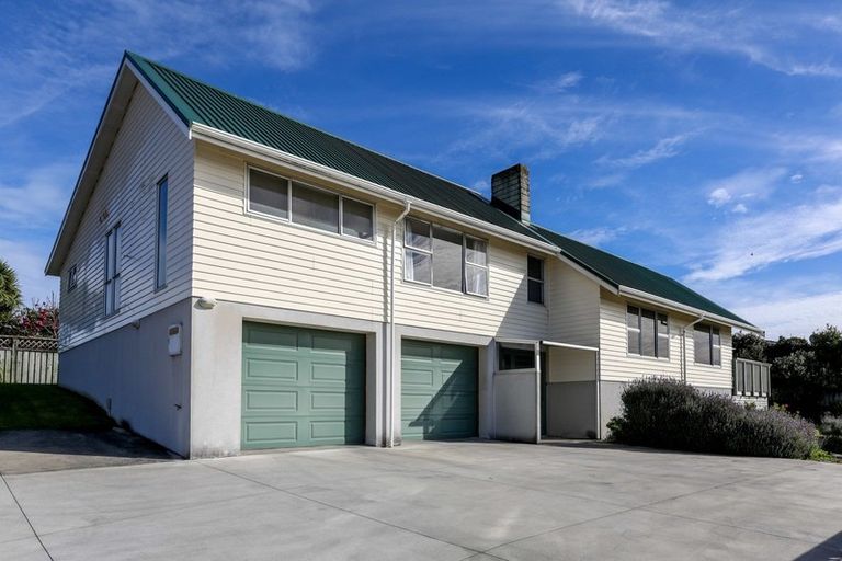 Photo of property in 11b Acacia Place, Bell Block, New Plymouth, 4312