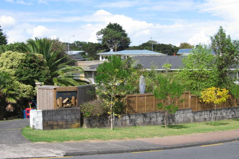 Photo of property in 1/68 Taupo Street, Green Bay, Auckland, 0604