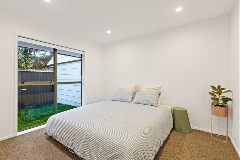 Photo of property in 3/4 Beach Road, Orewa, 0931