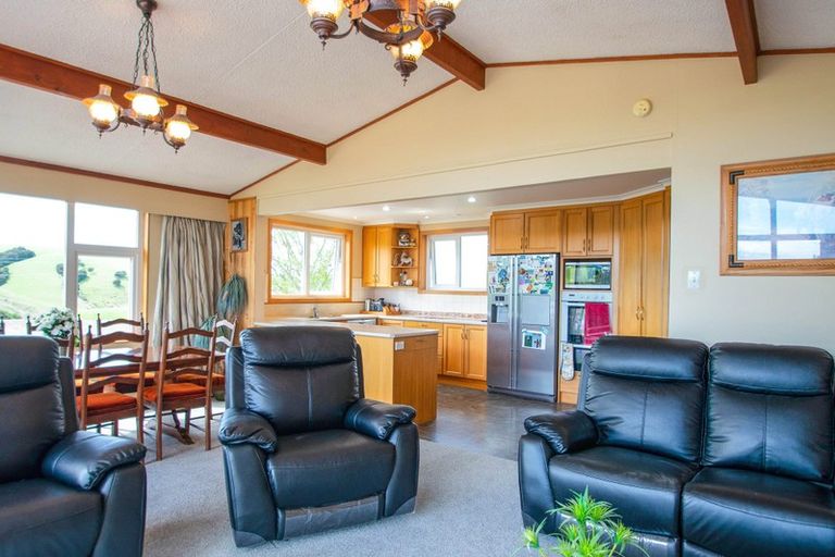 Photo of property in 7 Clarks Flat Road, Lawrence, 9593