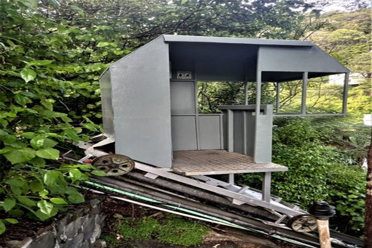 Photo of property in 7 Huia Road, Days Bay, Lower Hutt, 5013