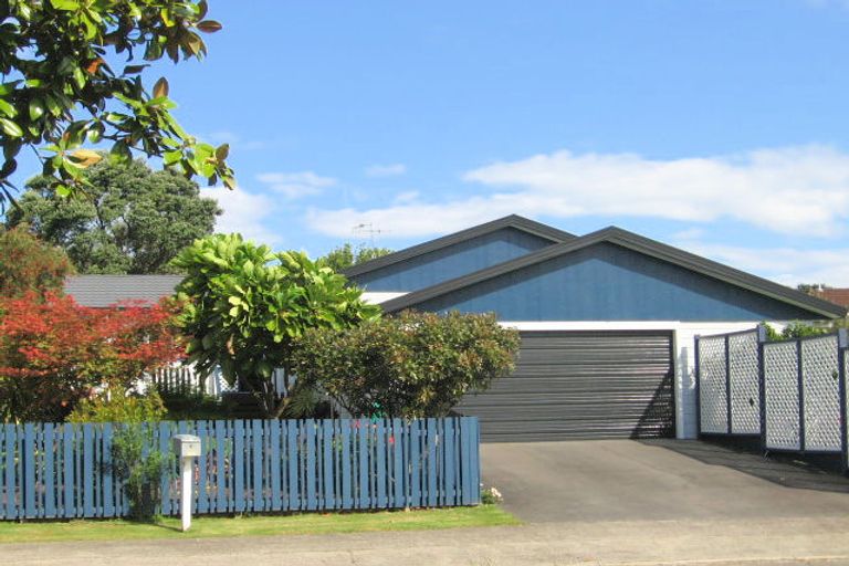Photo of property in 12 Pohutukawa Drive, Athenree, Katikati, 3177