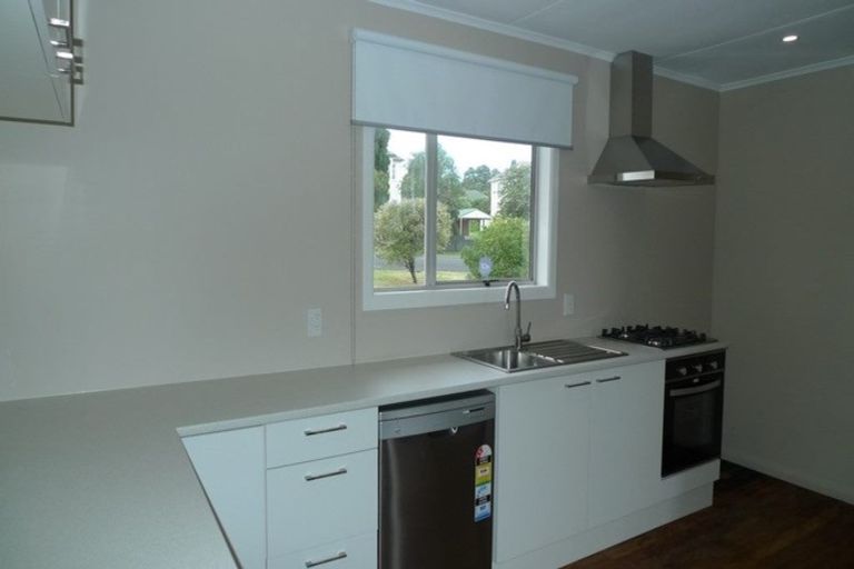 Photo of property in 5 Coates Crescent, Panmure, Auckland, 1072