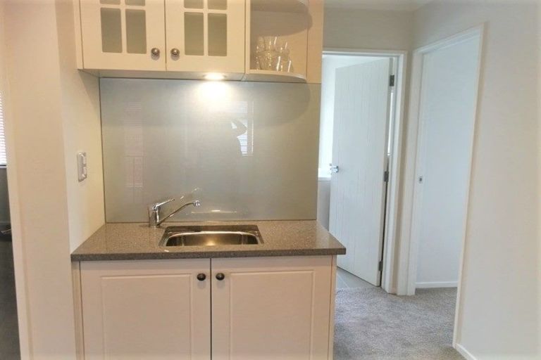 Photo of property in 9 Bottega Close, Flat Bush, Auckland, 2019