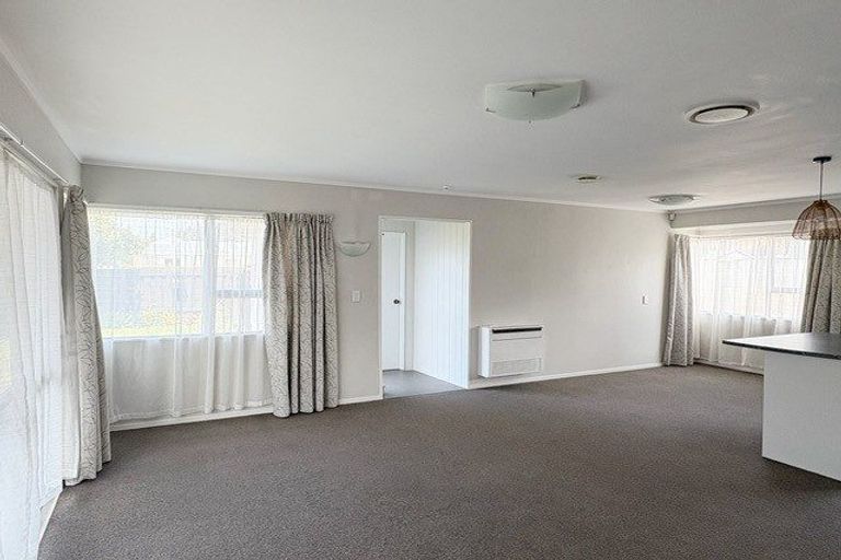 Photo of property in 56a Queen Road, Bellevue, Tauranga, 3110