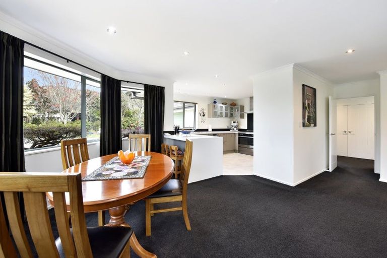 Photo of property in 19 Aratia Way, Richmond, 7020