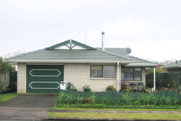 Photo of property in 4b Onslow Road, Papakura, 2110