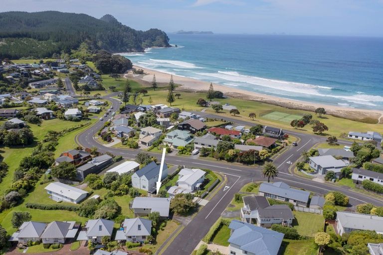 Photo of property in 102 The Grove, Onemana, Whangamata, 3691