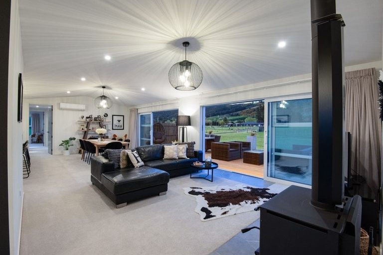 Photo of property in 165 Tirohanga Road, North Taieri, Mosgiel, 9092