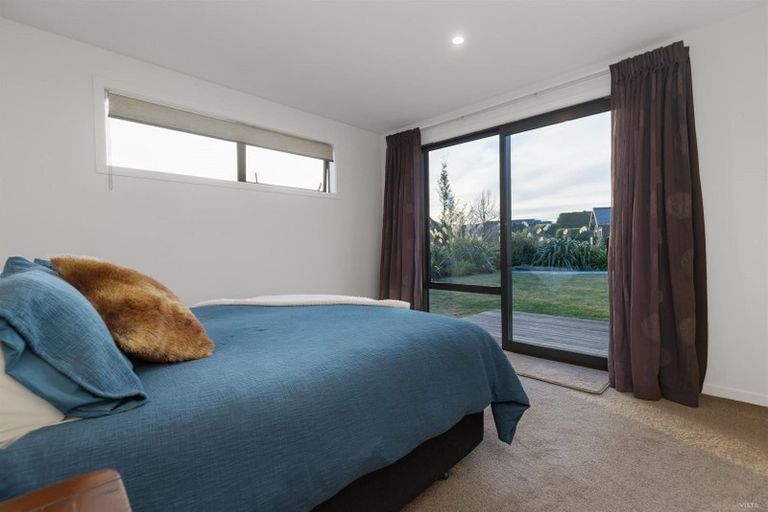 Photo of property in 14 Jacks Point Rise, Jacks Point, Queenstown, 9371