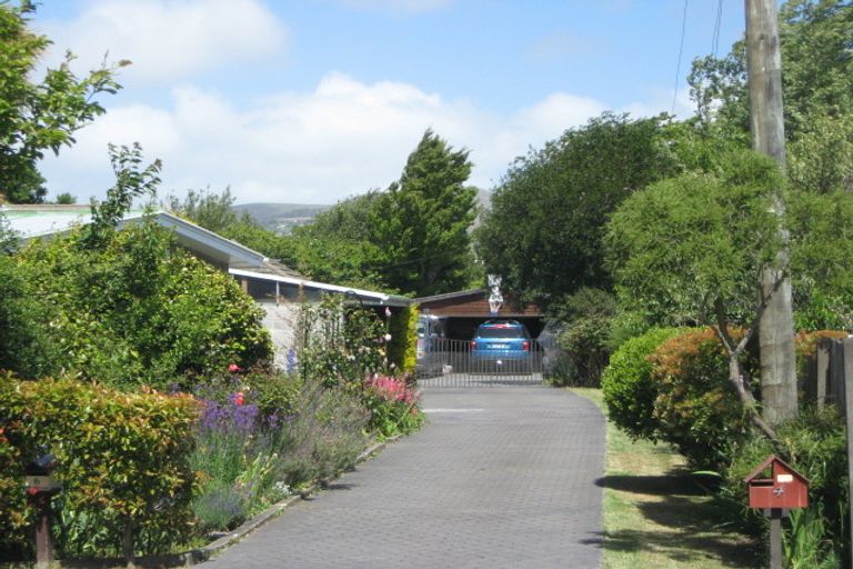 Photo of property in 4 Deloraine Street, Somerfield, Christchurch, 8024