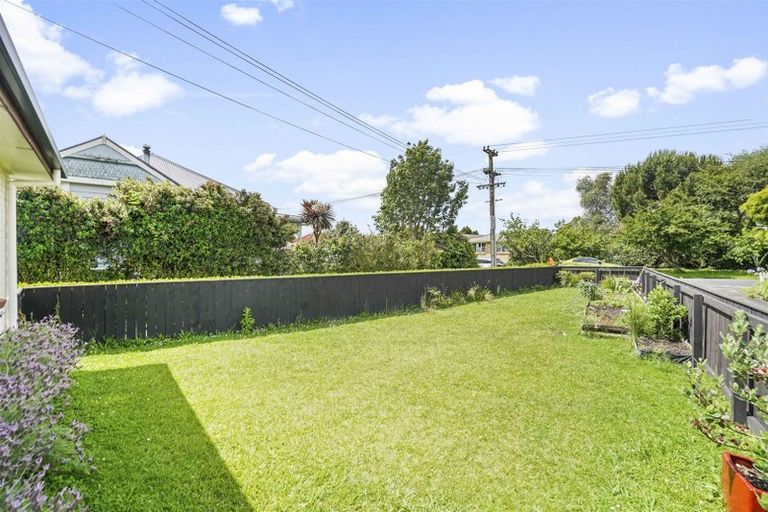 Photo of property in 1 Balloch Street, Fairfield, Hamilton, 3214