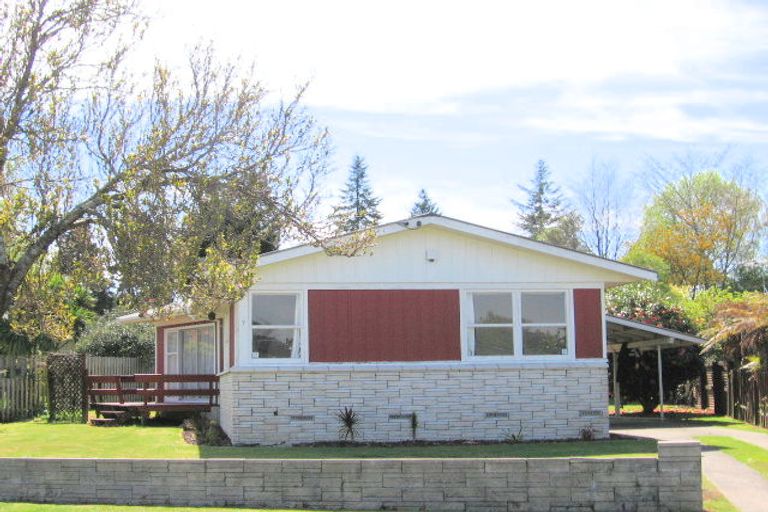 Photo of property in 7 Corilin Place, Mangakakahi, Rotorua, 3015