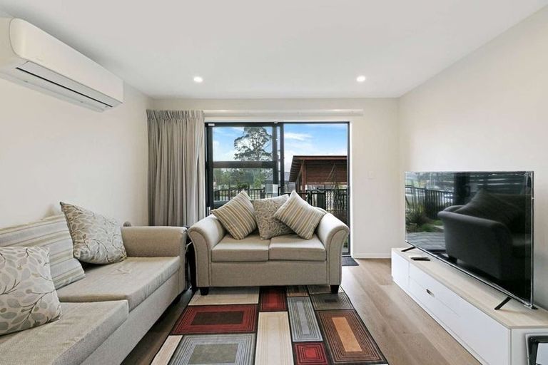 Photo of property in 80 Selo Street, Glen Eden, Auckland, 0602