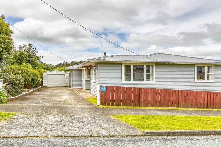 Photo of property in 30 Paenui Street, Titahi Bay, Porirua, 5022