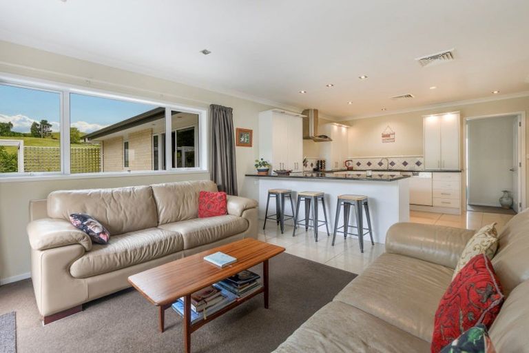 Photo of property in 100 Falcon Drive, Welcome Bay, Tauranga, 3112