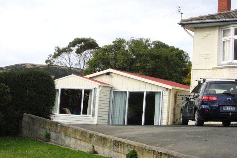 Photo of property in 5 Jane Street, Macandrew Bay, Dunedin, 9014