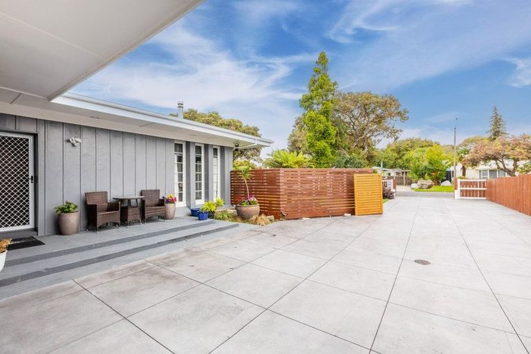 Photo of property in 11 Tom Parker Avenue, Marewa, Napier, 4110