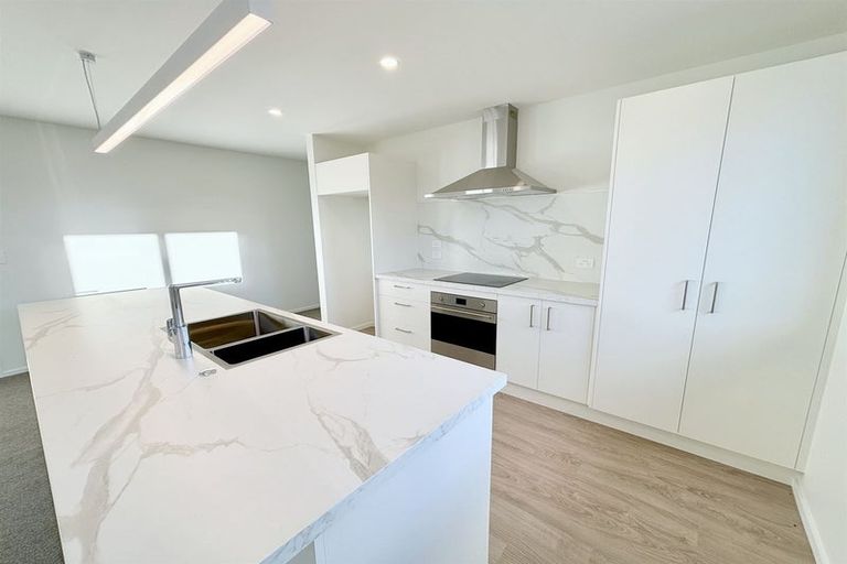 Photo of property in 65 Mehrtens Crescent, Woodend, 7691