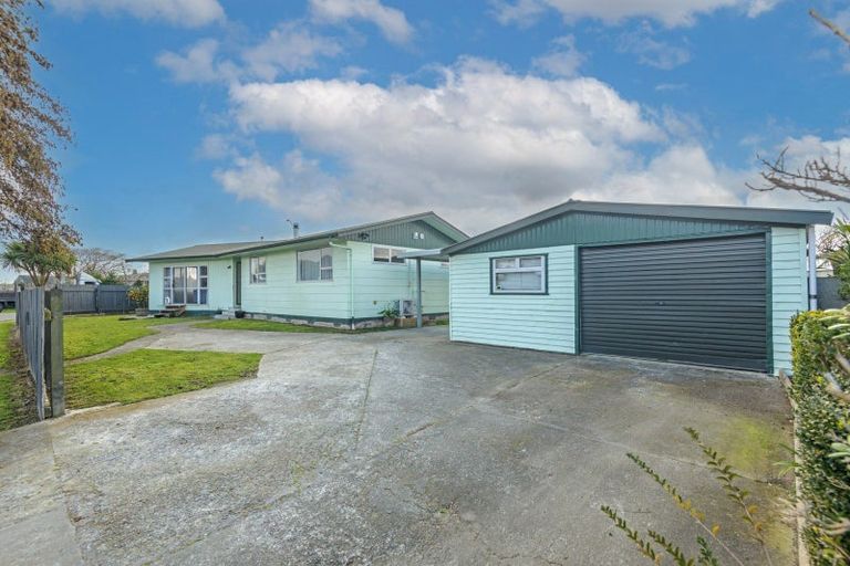 Photo of property in 1 Amberley Avenue, Westbrook, Palmerston North, 4412