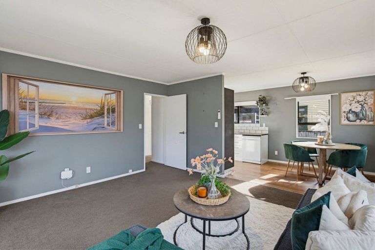 Photo of property in 42 Winton Street, Paraparaumu Beach, Paraparaumu, 5032