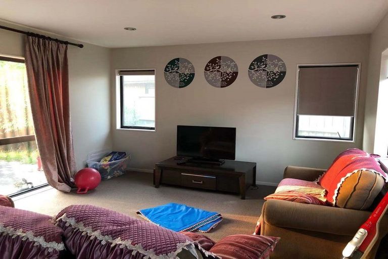 Photo of property in 8 Hector Drive, Rototuna North, Hamilton, 3210