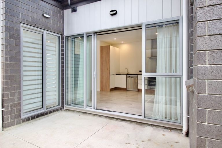 Photo of property in 7 Heri Lane, Westgate, Auckland, 0814