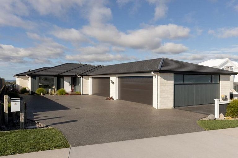Photo of property in 4 Goldstone Place, Omokoroa, 3114