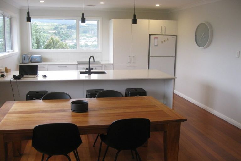 Photo of property in 17 Mascot Street, Tawa, Wellington, 5028