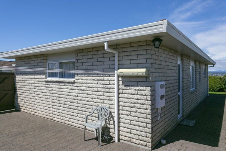 Photo of property in 2/9 Kaiuru Street, Nukuhau, Taupo, 3330