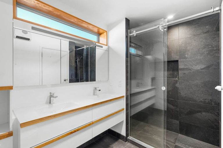 Photo of property in 21 Mccombs Street, Somerfield, Christchurch, 8024