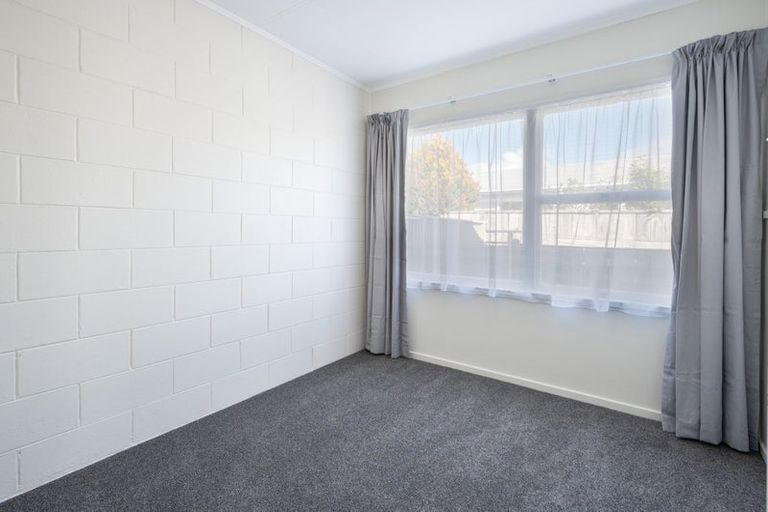 Photo of property in 25 Fergusson Street, Stoke, Nelson, 7011