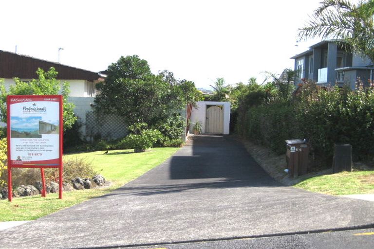 Photo of property in 3/64 Seaview Road, Castor Bay, Auckland, 0620