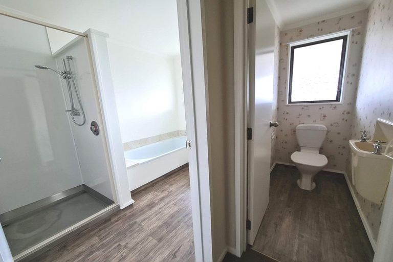 Photo of property in 43 Pencarrow Street, Highbury, Palmerston North, 4412